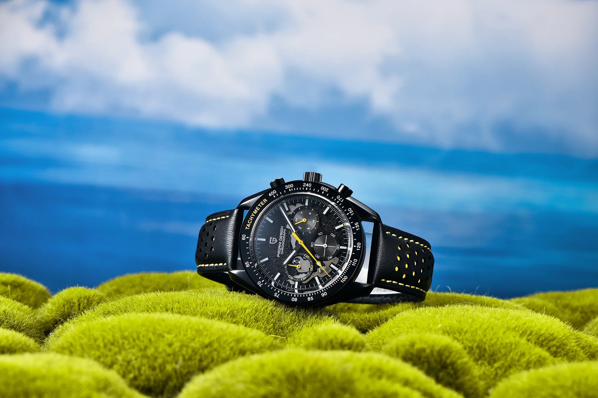 2025 New PAGANI DESIGN V2 Dark Moon Men's Watches Top Luxury Quartz Watch For Men Chronograph AR Sapphire Mirror Waterproof Gift