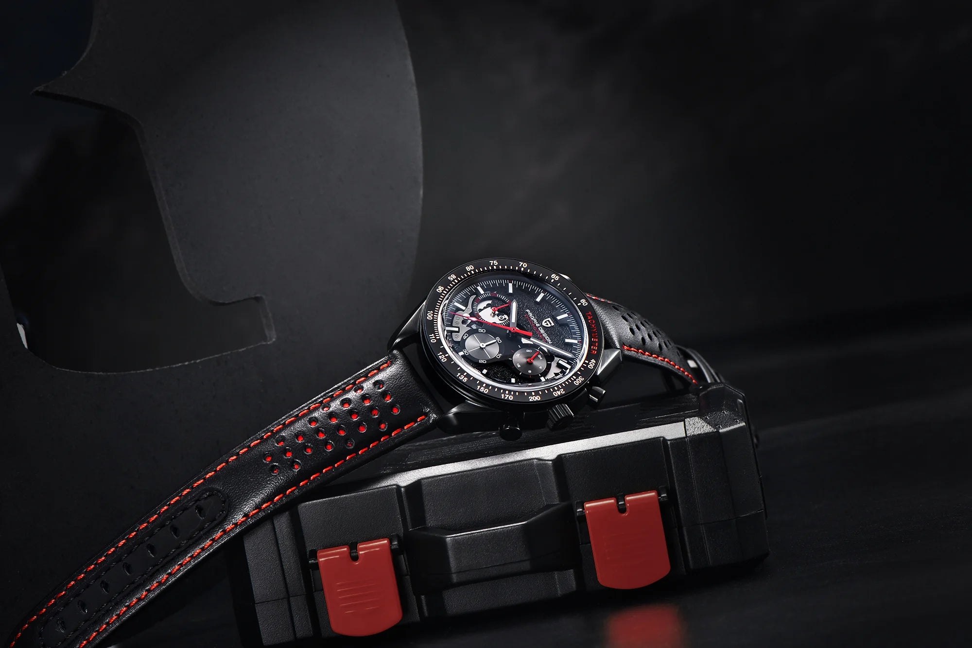 2025 New PAGANI DESIGN V2 Dark Moon Men's Watches Top Luxury Quartz Watch For Men Chronograph AR Sapphire Mirror Waterproof Gift